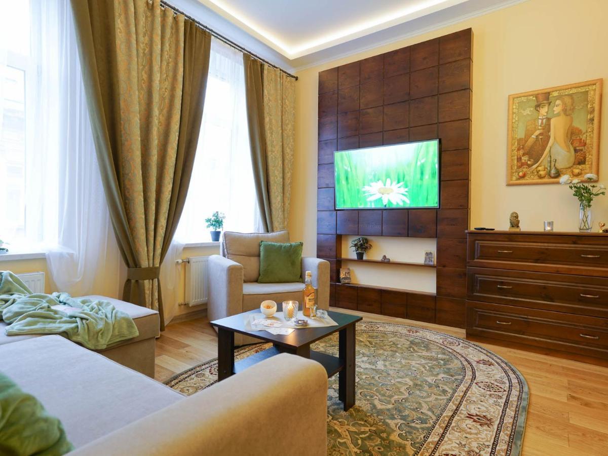 Lviv Suites At Shopena St. 4 Ngoại thất bức ảnh