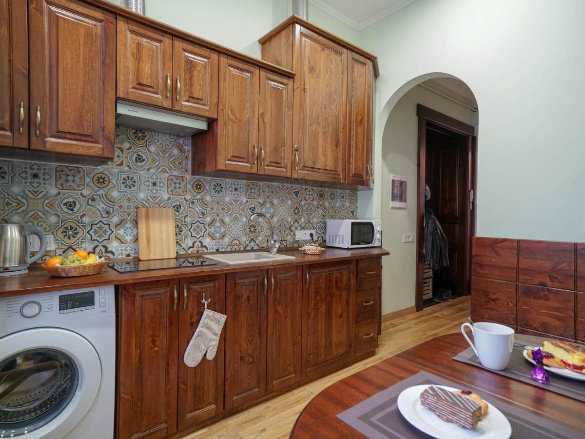 Lviv Suites At Shopena St. 4 Ngoại thất bức ảnh